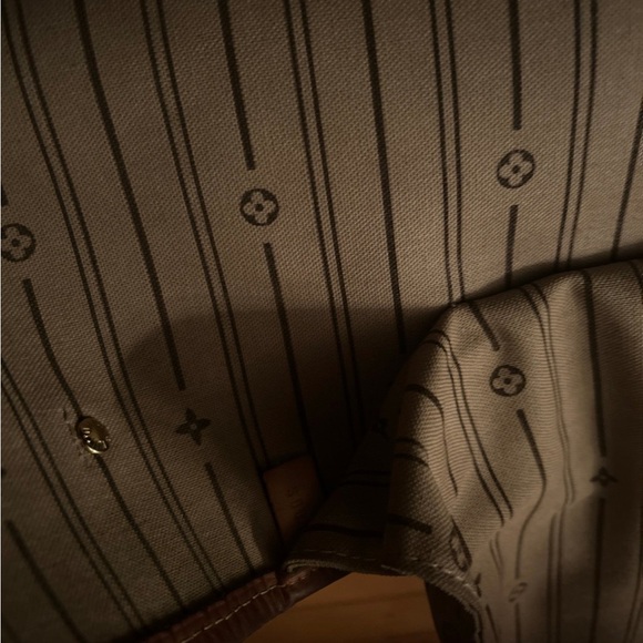 Louis Vuitton Neverfull GM - Picture 5 of 11